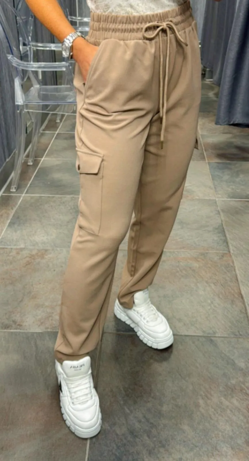 8372 Crepe cargo pants with drawstring