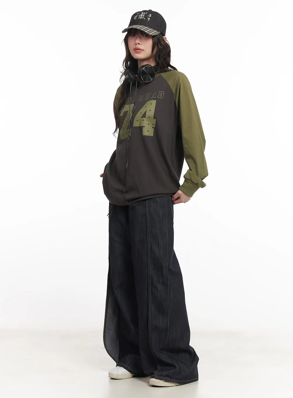 Alex Stitched Pintuck Baggy Jeans CM519