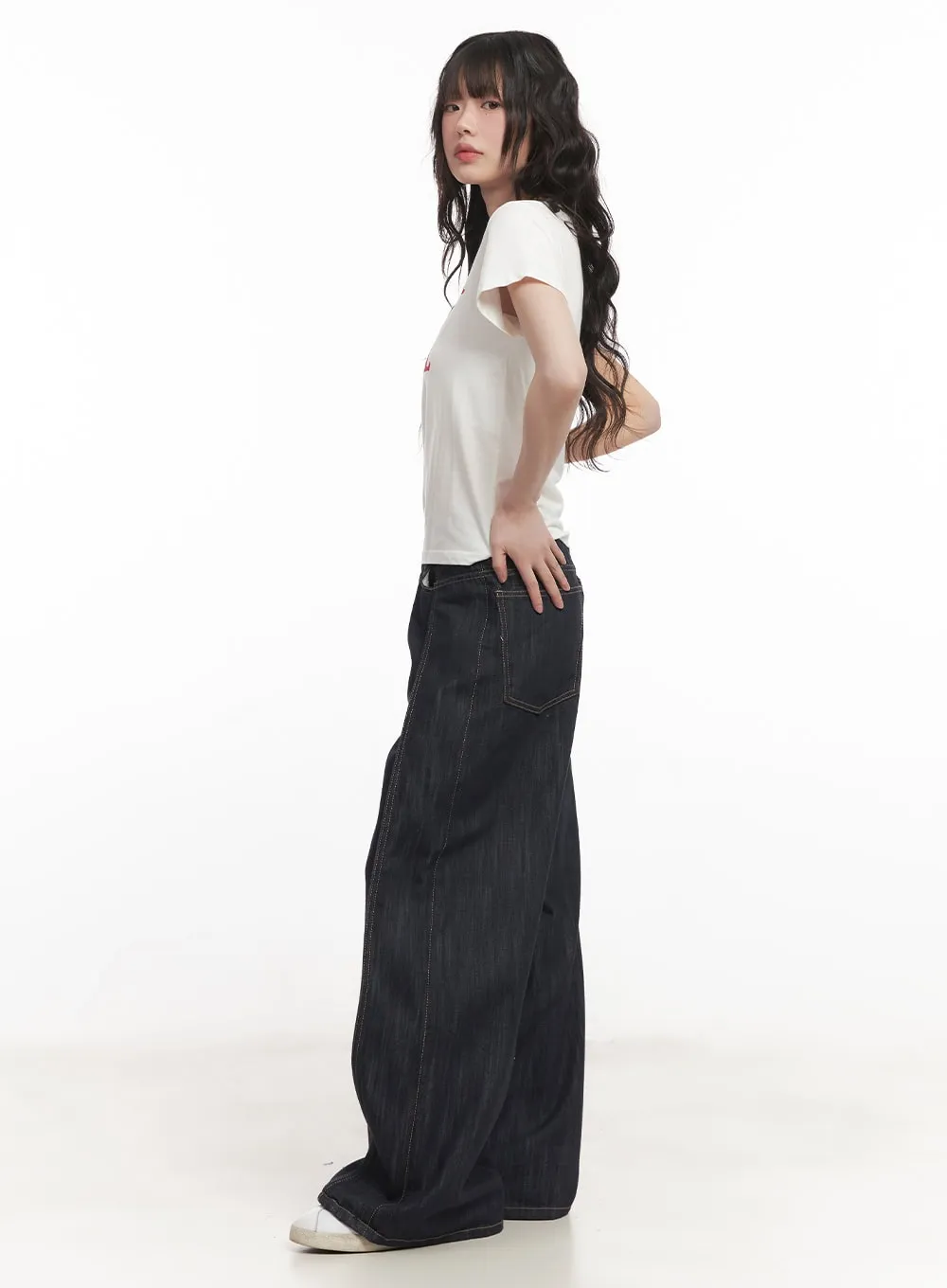 Alex Stitched Pintuck Baggy Jeans CM519