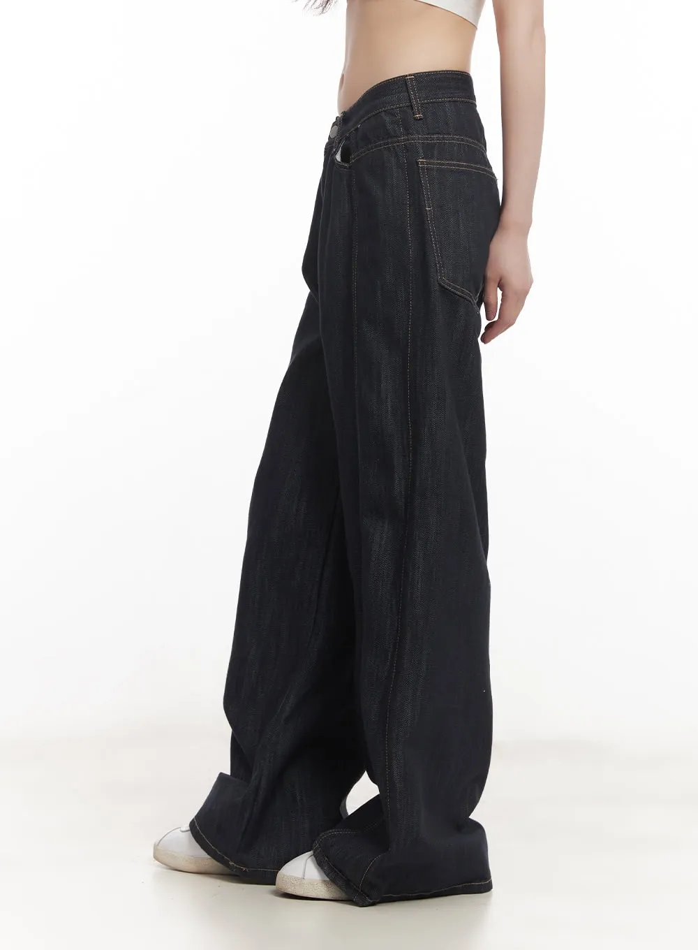 Alex Stitched Pintuck Baggy Jeans CM519