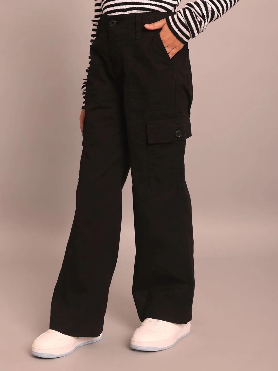 Black cargo pants