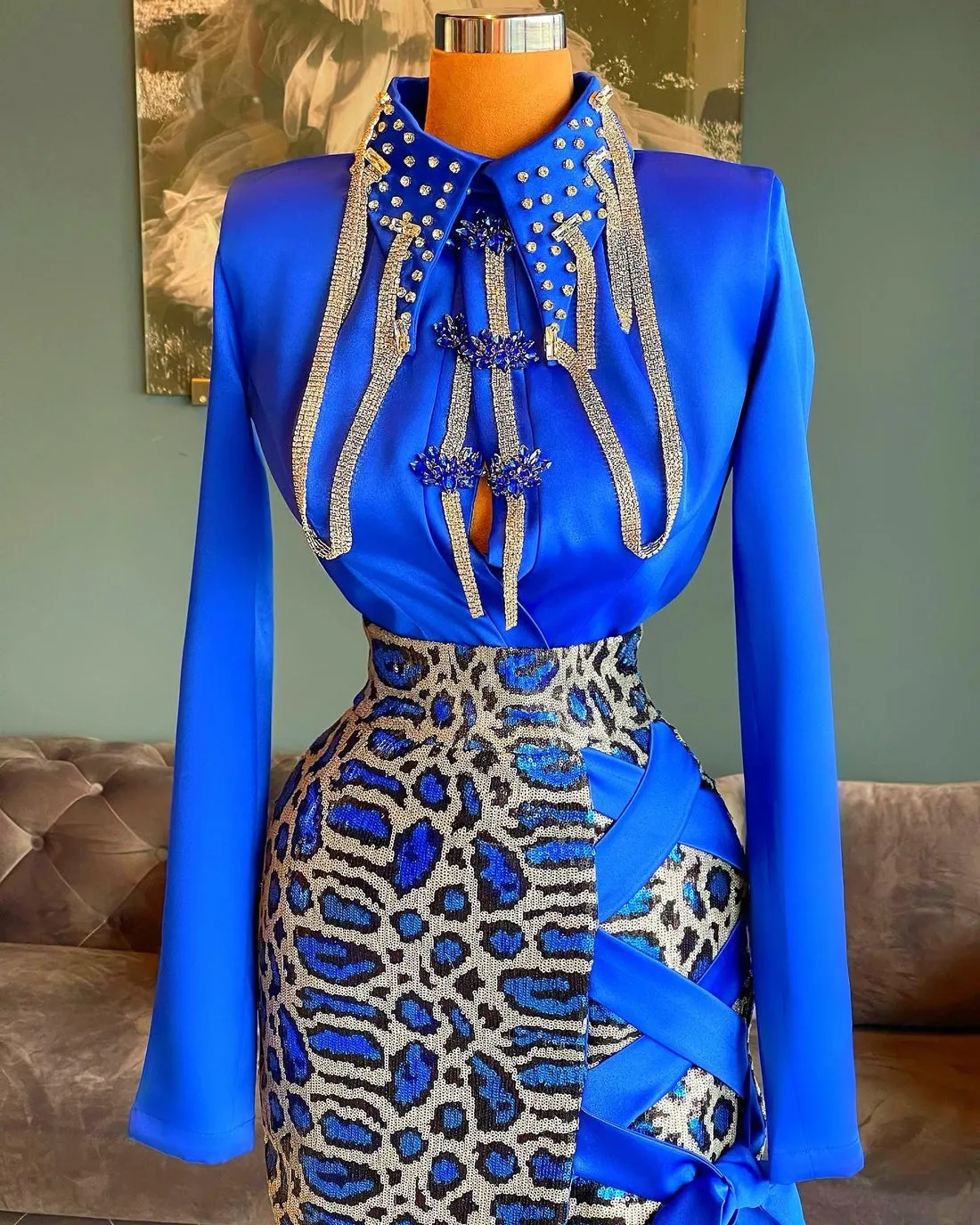 Delilah Royal Blue Elegant Long Sleeves Evening Dress