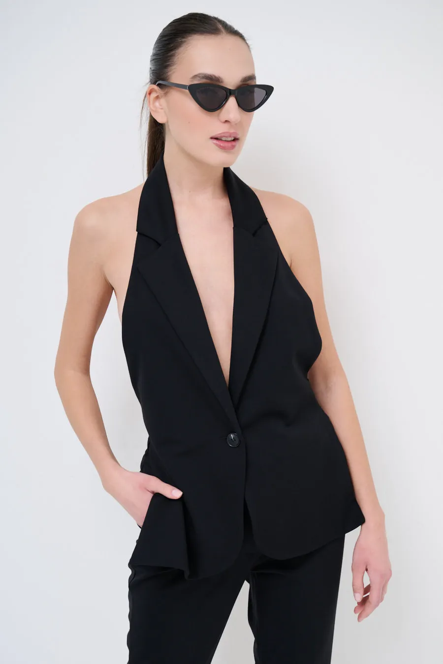 Halter-neck open-back tailored blazer wholesale