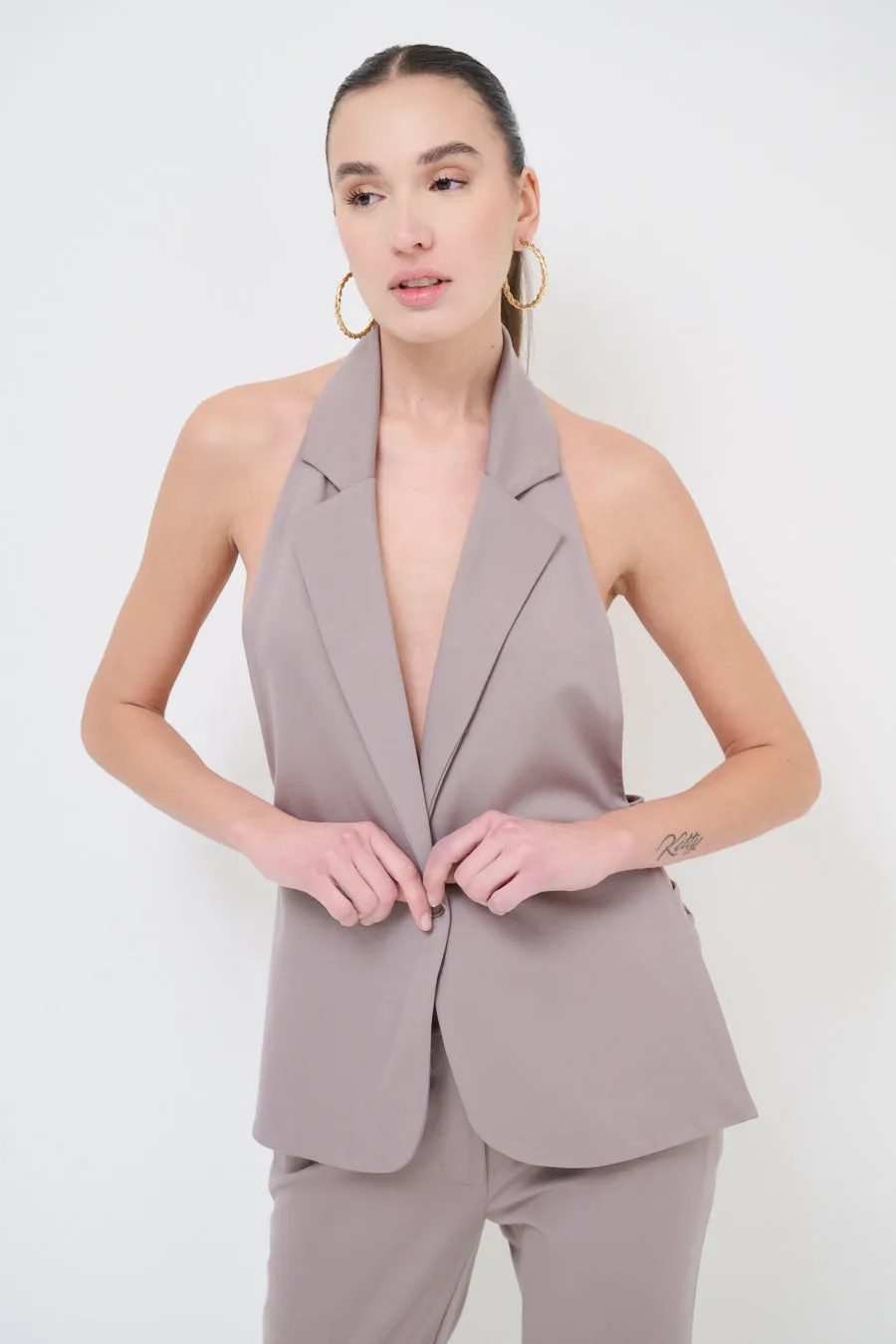 Halter-neck open-back tailored blazer wholesale