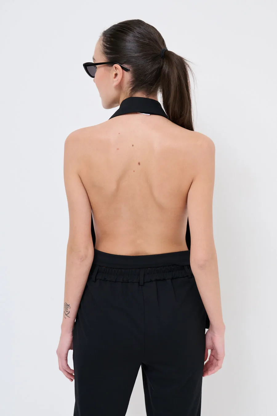 Halter-neck open-back tailored blazer wholesale
