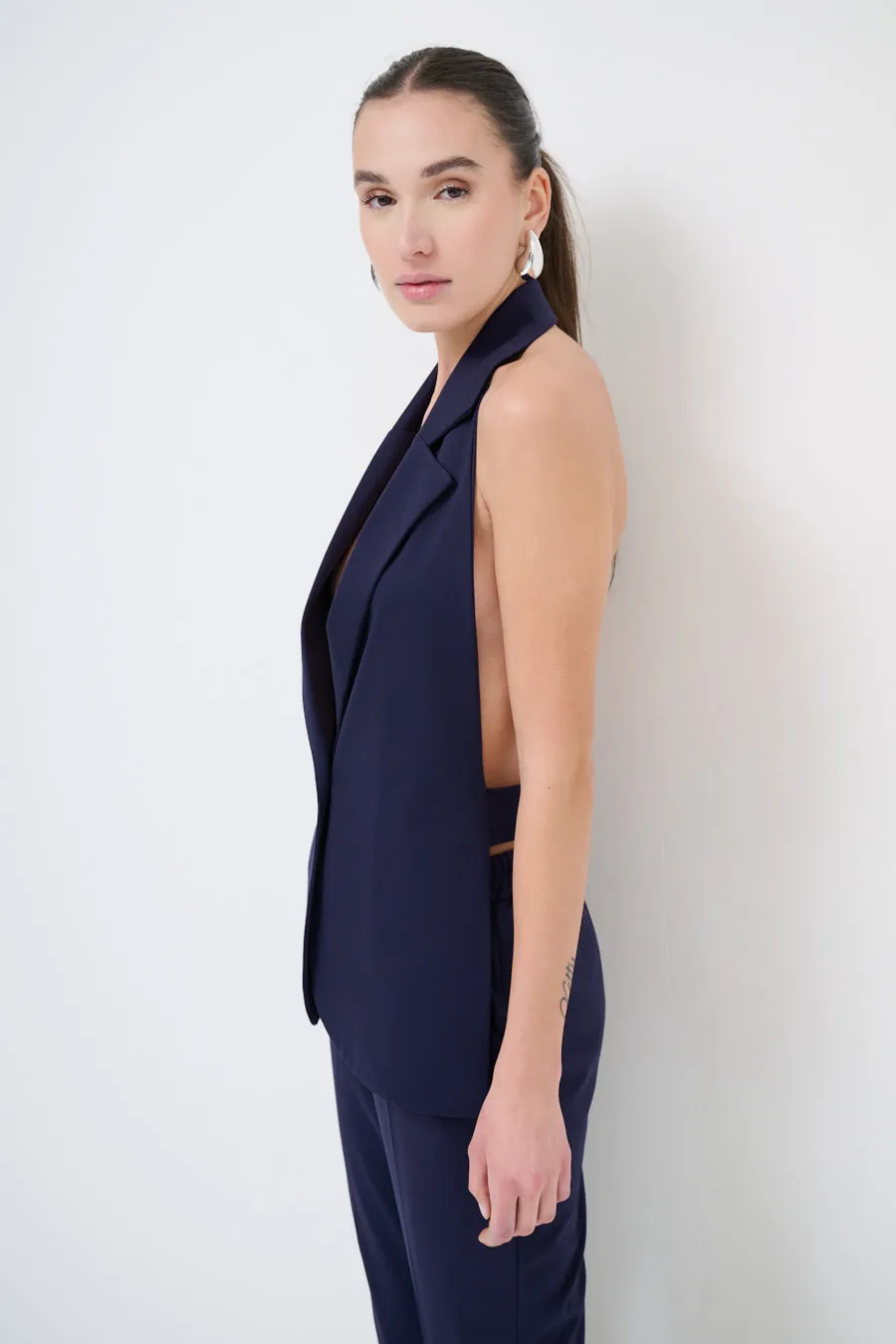 Halter-neck open-back tailored blazer wholesale