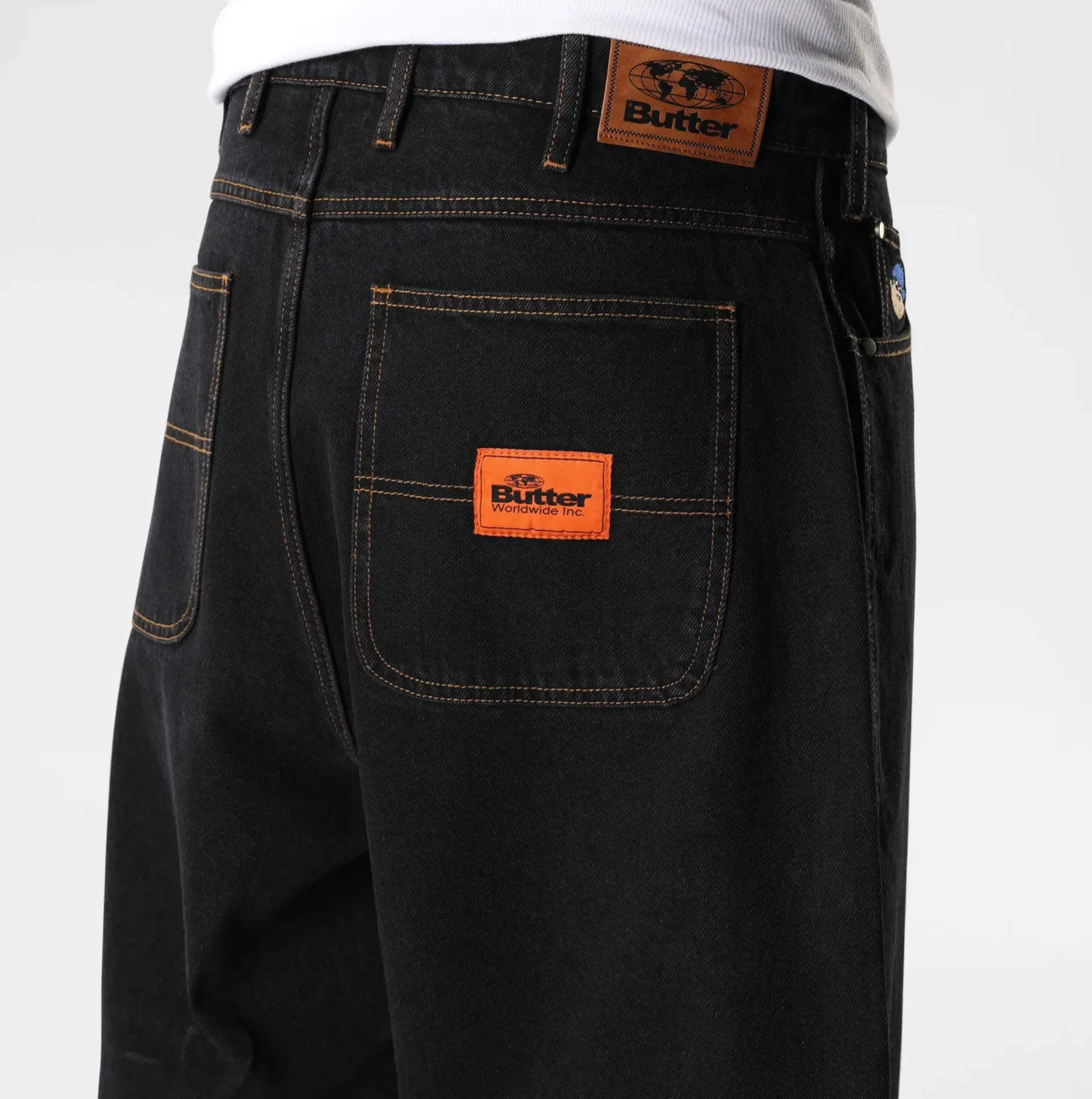 Santosuosso Denim Jeans - Washed Black (Blue Hat)