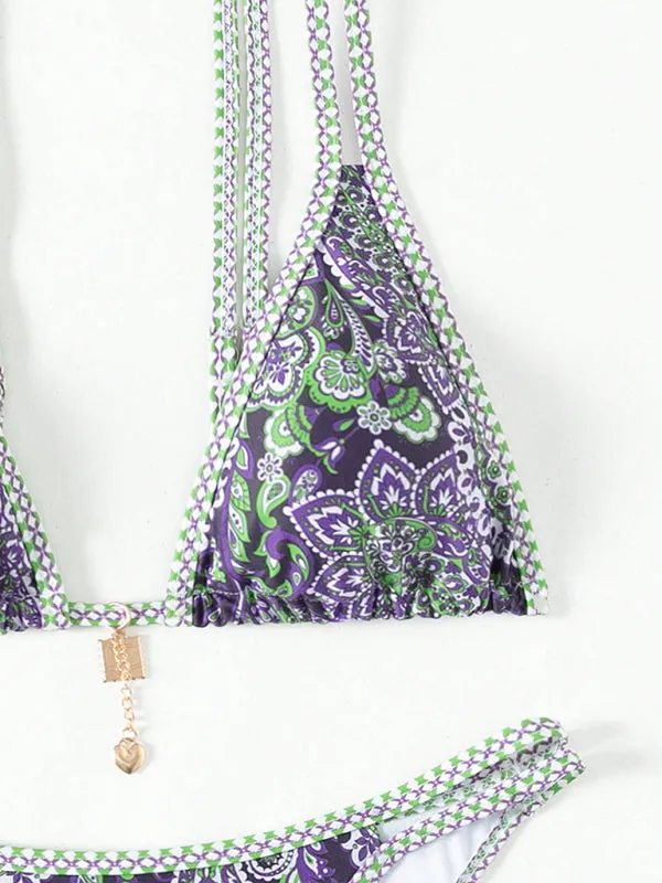Trendy Paisley Bikini with Adjustable String Ties for Beach Vacations