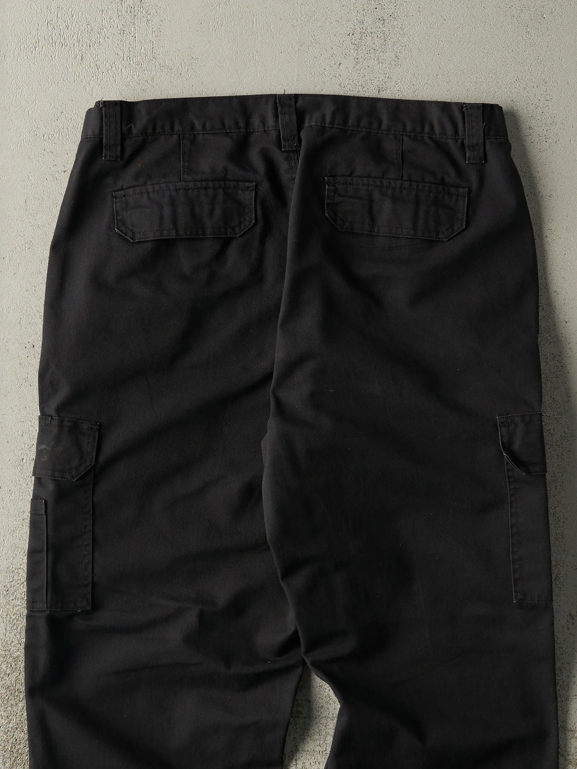 Vintage Y2K Black Cargo Work Pants (36x29)